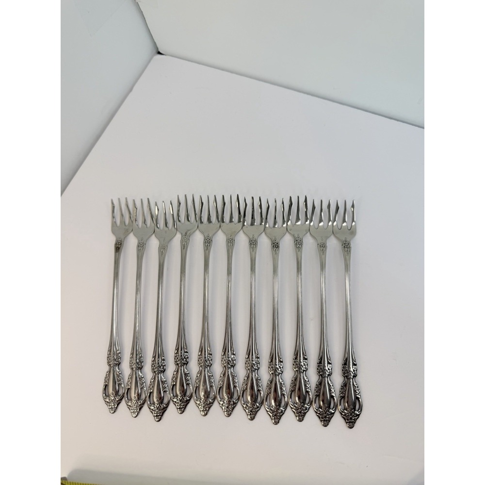 11 Oneida Raphael COCKTAIL FORKS Distinction Deluxe HH Stainless Flatware 6"